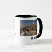 Frankfurt Skyline Duitsland Souvenir cadeau Mok (Voorkant rechts)