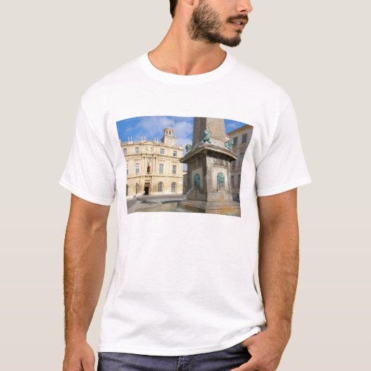 Frankrijk, Arles, Provence, Place de la T-shirt (Voorkant)