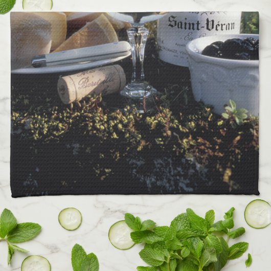 Frankrijk, Bourgogne, Chablis. Lokale wijn en Theedoek (Gevouwen)