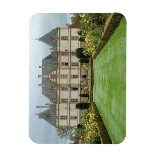 Frankrijk, Bourgogne, Cormatin, Chateau de Cormati Magneet (Verticaal)