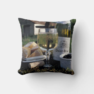 Frankrijk, Bourgondië, Chablis. Lokale wijn en Kussen