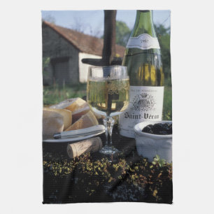 Frankrijk, Bourgondië, Chablis. Lokale wijn en Theedoek