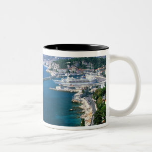 Frankrijk, Nice, luchtzicht van de haven Tweekleurige Koffiemok