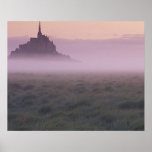 FRANKRIJK, Normandy Mont St. Michel. Morning Mist Poster