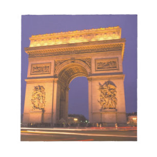 Frankrijk, Parijs, Arc de Triomphe bij schemering. Notitieblok