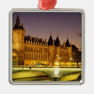 Frankrijk, Parijs, Conciergerie en rivier Seine bi Metalen Ornament