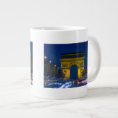 Frankrijk, Parijs. De Arc de Triomphe en de Grote Koffiekop (Voorkant rechts)