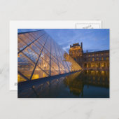 Frankrijk, Parijs. Het Louvre bij schemering. Kred Briefkaart (Voorkant / Achterkant)
