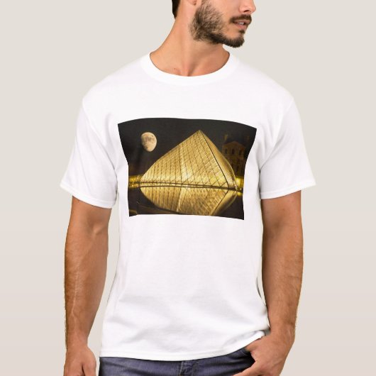 Frankrijk, Parijs, het Louvre Museum, achtmaal T-shirt (Voorkant)