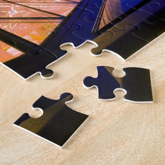 Frankrijk, Parijs. Het Louvre museum in schemering Legpuzzel (Zijkant)