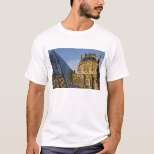 Frankrijk, Parijs, Louvre Museum en de Piramide, T-shirt