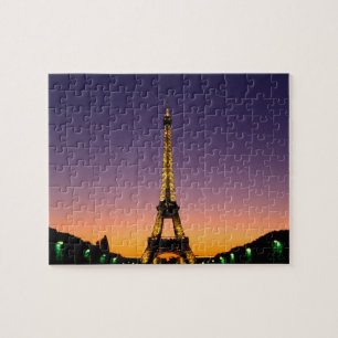 Frankrijk, Parijs, Tour Eiffel bij zonsondergang. Legpuzzel