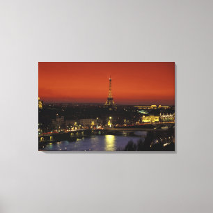 Frankrijk, Parijs Zonsondergang uitzicht op Eiffel Canvas Afdruk