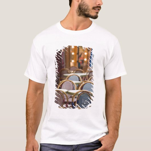 FRANKRIJK, PARIS, Montmartre: Tertre, Cafe 2 T-shirt (Voorkant)