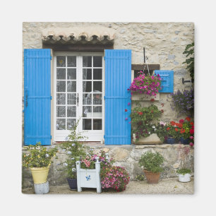 Frankrijk, Provence, Saint-LÈger-du-Ventoux. Magneet