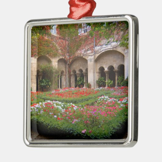 Frankrijk, St. Remy de Provence, kruidnagelvijvers Metalen Ornament (Links)