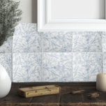 Frans Cottage Blauw en wit Floral Tegeltje<br><div class="desc">Met een romantisch stoffig blauw en wit bloemmotief doen deze tegels denken aan Franse huisjes en gezellige ruimtes. Een unieke toevoeging aan keuken of badkamer backsplashes.</div>