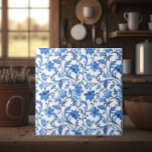 Frans Cottage Marine Blauw Bloemen Tegeltje<br><div class="desc">Met een ingewikkeld blauw bloemenontwerp doen deze tegels denken aan Franse huisjes en gezellige ruimtes. Een unieke toevoeging aan keuken of badkamer backsplashes.</div>
