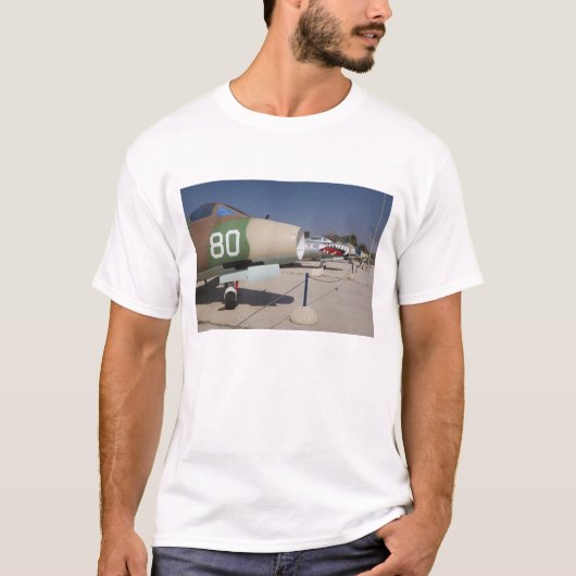 Frans gebouwde Mystere jager T-shirt (Voorkant)