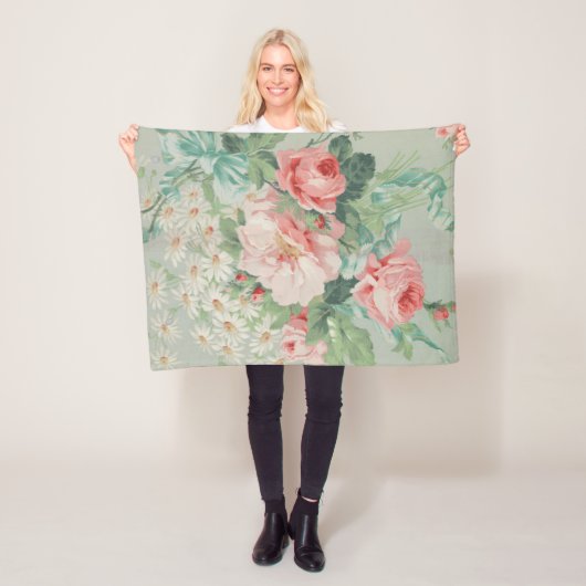 Frans Land Antiek Kool Rozen Fleece Deken (In situ)