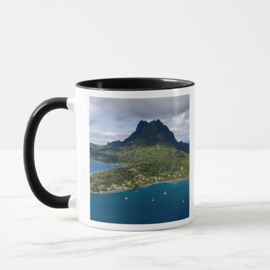 Frans-Polynesië, Bora Bora. Luchtfoto van Mok (Links)