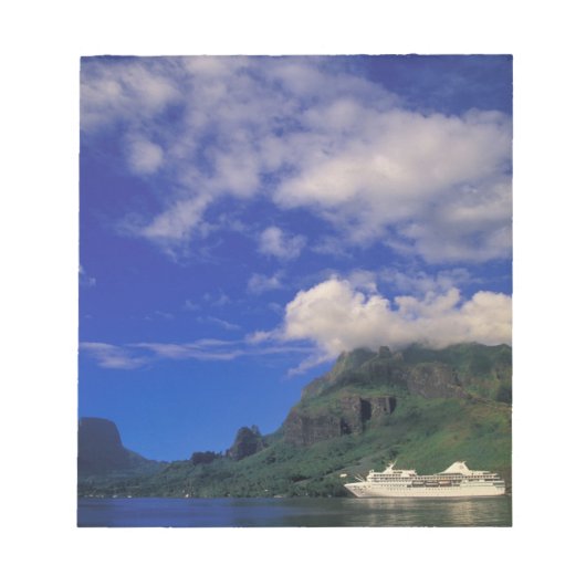 Frans-Polynesië, Moorea. Cooks Bay. Cruiseschip 3 Notitieblok (Voorkant)