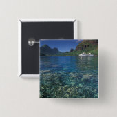 Frans-Polynesië, Moorea. Cooks Bay. Cruiseschip Vierkante Button 5,1 Cm (Voorkant /achterkant)