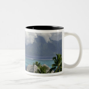 Frans-Polynesië, Moorea. Een uitzicht op het eilan Tweekleurige Koffiemok