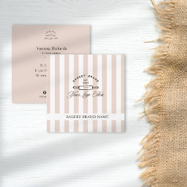  Frans Roze Elegant Gestreepte Bakkerij Logo Vierkante Visitekaartje