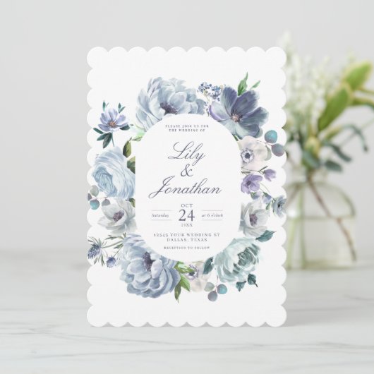 Franse blauwe Romantische Floral Wedding Kaart (Staand voorkant)