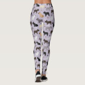 Franse Bulldog Botten en Paws Paars Leggings (Achterkant)