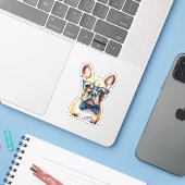Franse Bulldog draagt bril waterdicht Sticker (Laptop met iPhone)
