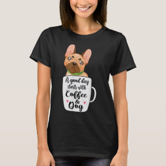Franse Bulldog in een koffiekop T-shirt