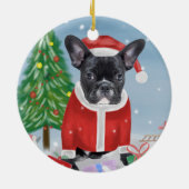 Franse Bulldog in sneeuw met kerstcadeaus Keramisch Ornament (Achterkant)