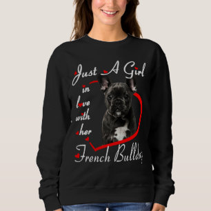 Franse Bulldog is gewoon een meisje in liefde met Trui