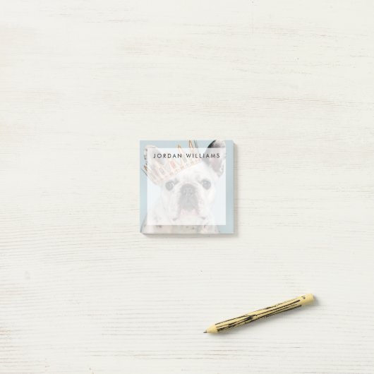 Franse Bulldog met Crown Post-it® Notes (Op bureau)