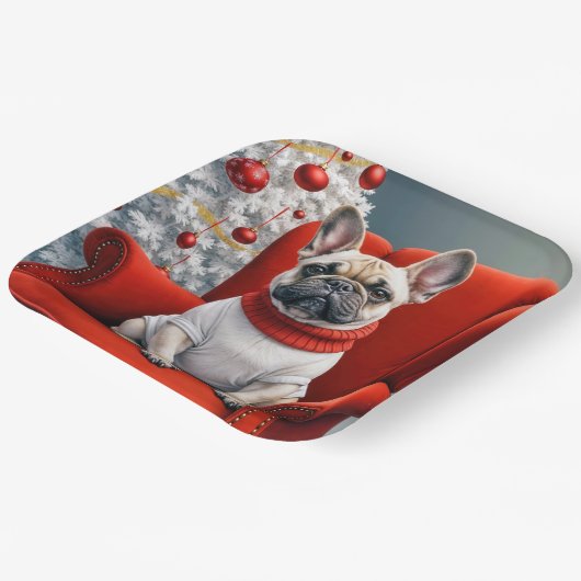 Franse Bulldog op een rode stoel Papieren Bordje (Gebogen)