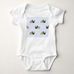 Franse bulldog puppy, schattig slaappatroon. romper