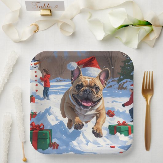 Franse Bulldog rent in de sneeuw met kerst Pet Papieren Bordje (Huwelijk)