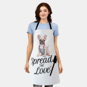 Franse Bulldog verspreidt de liefde Schort (Gedragen)