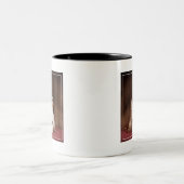 Franse bulledog met Birthday Cupcake Tweekleurige Koffiemok (Center)