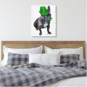 Franse bulledog met Green Top Hat en Mustache Canvas Afdruk (Insitu (Slaapkamer))
