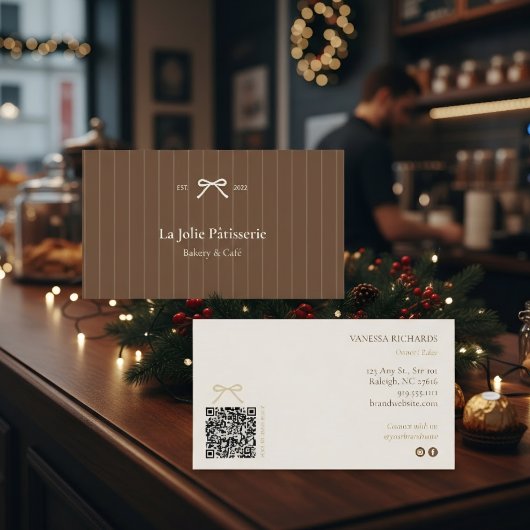 Franse Cocoa Cream Pinstripe QR Code Bakkerij Visitekaartje
