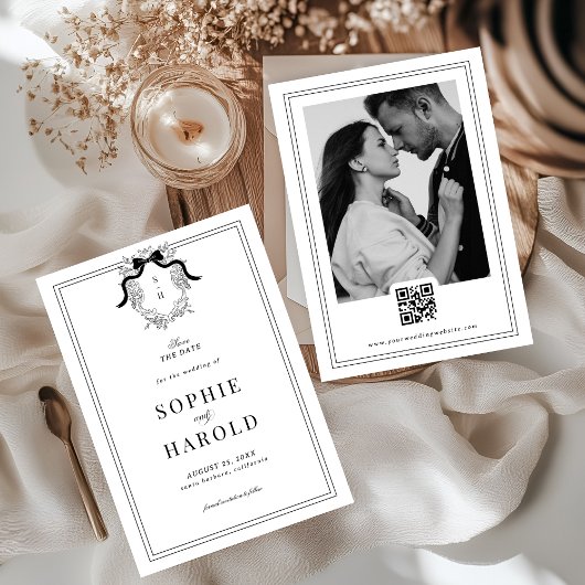 Franse Crest Coquette Strik Monogram QR Code Trouw Save The Date