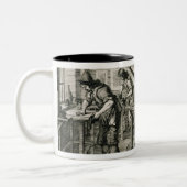 Franse drukpers, 1642 (graving) tweekleurige koffiemok (Links)