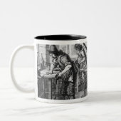 Franse drukpers, 1642 tweekleurige koffiemok (Links)