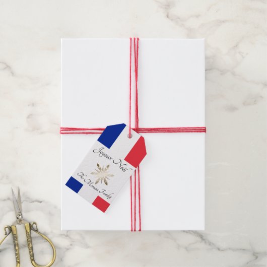 Franse familienaam Joyeux Noël Vlag en Sneeuwvlok Cadeaulabel (Met Touw)