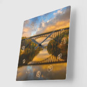 Franse King Bridge in Herfst Vierkante Klok (Hoek)