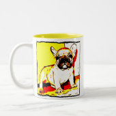 Franse mok voor stierenpuppy's (Links)