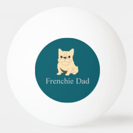 Franse papa, roomkleurige Franse bulldog. Pingpongbal